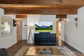 Cabin in Nature's Wonderland - Image 5