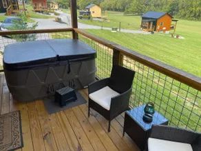 Bear Haven - Cozy Mountain Tiny Cabin - Image 5