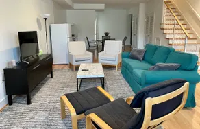 Spacious, Clean 2BR Free Parking, Near Attractions - Image 3