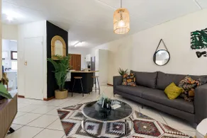 Kami kuKakho: Stunning, secure 2 bed apartment in Bryanston, Sandton - Image 4