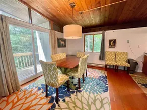 Cozy & Bright Chalet near Mt Snow ◌ over the moon - Image 3