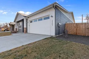 Beautiful new upscale Boise Bench home! - Image 5