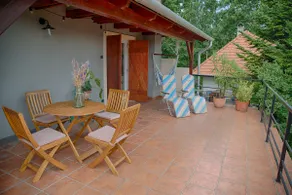 Kis Cinke Guesthouse: Panoramic house in the Danube Bend - Image 3