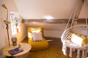 Stylish hideaway in the centre of Frome - Image 2