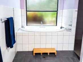 Secluded couple's retreat in Nelson, Victoria - Image 2