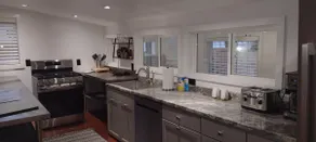 Newly Renovated Home w/Backyard. - Image 5