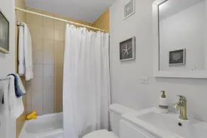 ★Spectacular Beach-Side Resort 3-BR Apartment★ - Image 5