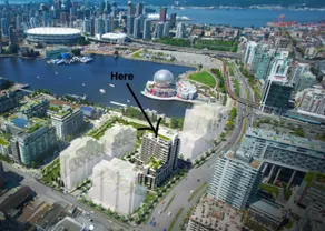 RARE -Modern Walk-Out T/H by Seawall - Image 2