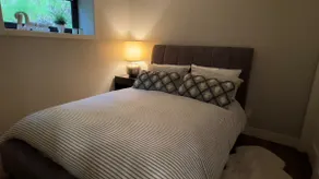 Veitch's Villa-New Guest Suite in Deep Cove - Image 5