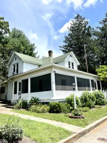 Historic home w/ firepit, grill, all seasons porch - Image 2