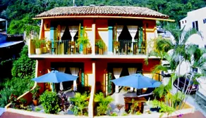 WATER VIEWS! Inviting Luxury Boho 1 Bedroom Apt #1 - Image 3