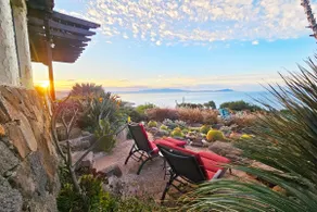 Magnificent Sea Views, Gardens, Wine Route - Image 5