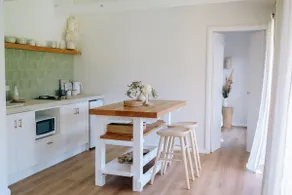 Burrill Bungalow - Image 2