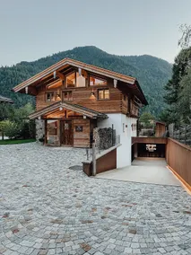 Alpine chalet with private hot tub and sauna - Bayrischzell Chalets - Image 5