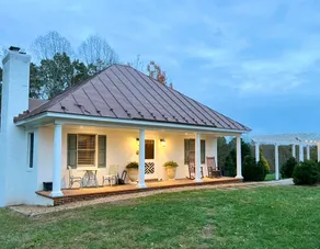 The Cottage at Hardware Hills Vineyard - Image 3