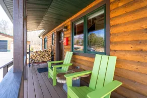 Freshly Remodeled Cabin w/ stunning Lake Views - Image 5