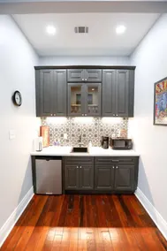 Renovated Efficiency steps away from Magazine St - Image 2