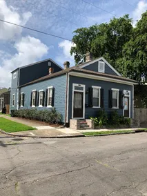 Renovated Efficiency steps away from Magazine St - Image 4