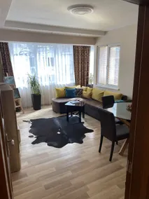 Super Central Luxury Apartments - Image 5