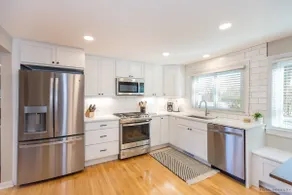 Remodeled 3 bedroom home in Monona. Close to Downtown! - Image 5