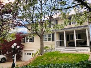 Dreamy Lake House - Erie, PA - Image 2