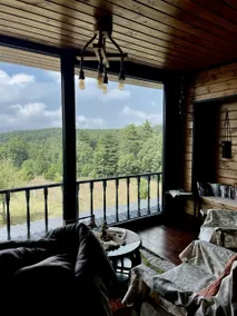 Woodstock Chalet - Image 2