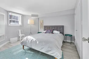 Centrally located charming 1 BR in Capitol Hill - Image 4