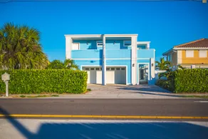 Luxury Beachfront | Hot Tub | Direct Beach Access - Image 3