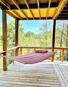 Mountain Escape; 2-Bedroom Cabin with Hot Tub - Image 5
