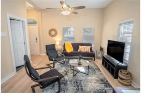 3 BR1 BA Remodeled Home Near Downtown - Image 4