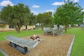 Dunkeld House - Beautiful Country Retreat - Image 3