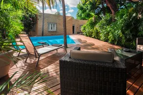 House with Garden Pool & Electric Generator - Image 3