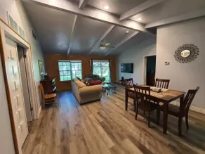 Quiet and Cozy Residential Home - Image 4