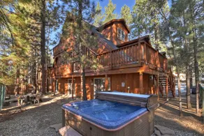 Big 10 Luxury Cabin/Walk to Snow Summit- HotTub - Image 3