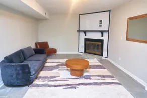 Contemporary 4-Bedroom Retreat - Image 4