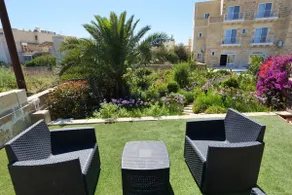 Is-Settah 2 Xaghra Gozo Villa with pools & garden - Image 5
