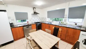 Entire Bottom Floor - Bemersyde Villa - Image 3