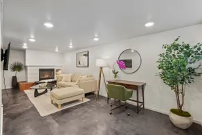 COZY⚡️CLEAN⚡️MODERN Updated Private-2BR Guest Suite - Image 2