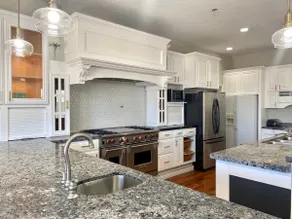 Cedar City 8-Bedroom Mansion With Private Pool - Image 4