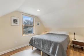 5-Min Walk to MSU | 1GB Fiber, EV Garage & Patio - Image 4