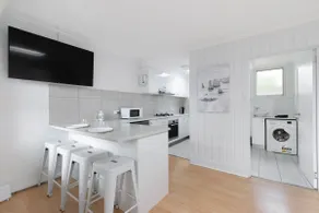 Pet Friendly | 4 Min walk to River | Close to town - Image 4