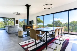 Carpe Artes – Luxe Créatif Paisible avec Vue sur l'Océan - Image 2