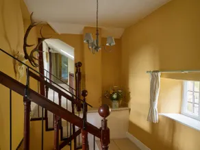 Summergreen Farmhouse - Image 4