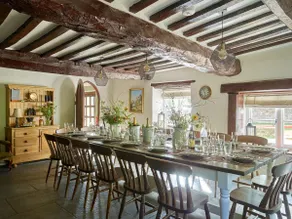 Summergreen Farmhouse - Image 3