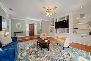 Luxury Wellington Home With A Beautiful Pool - Image 2