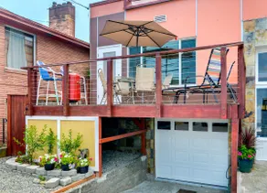 Alki Beachfront Getaway #1- Amazing View Deck! - Image 2