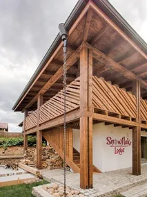 SNOWFLAKE LODGE - Image 3