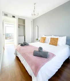 Best Pilar Views Penthouse | Jacuzzi & Parking - Image 5