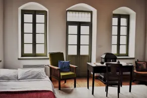 The Doctor’s Mansion - Arkadia - Image 3