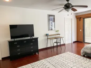 Cozy Luxury Suite In The Heart Of Fort Myers Close To Everything! - Image 2